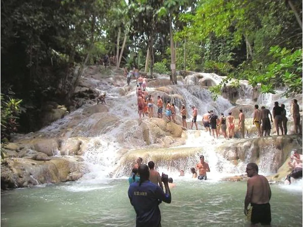 Mystic Ridge Apt 11E Apartment Ocho Rios 0*,  Jamaica